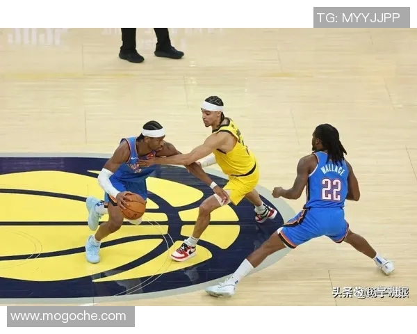 2014年季后赛热火与步行者第三场激战回顾与精彩瞬间分析